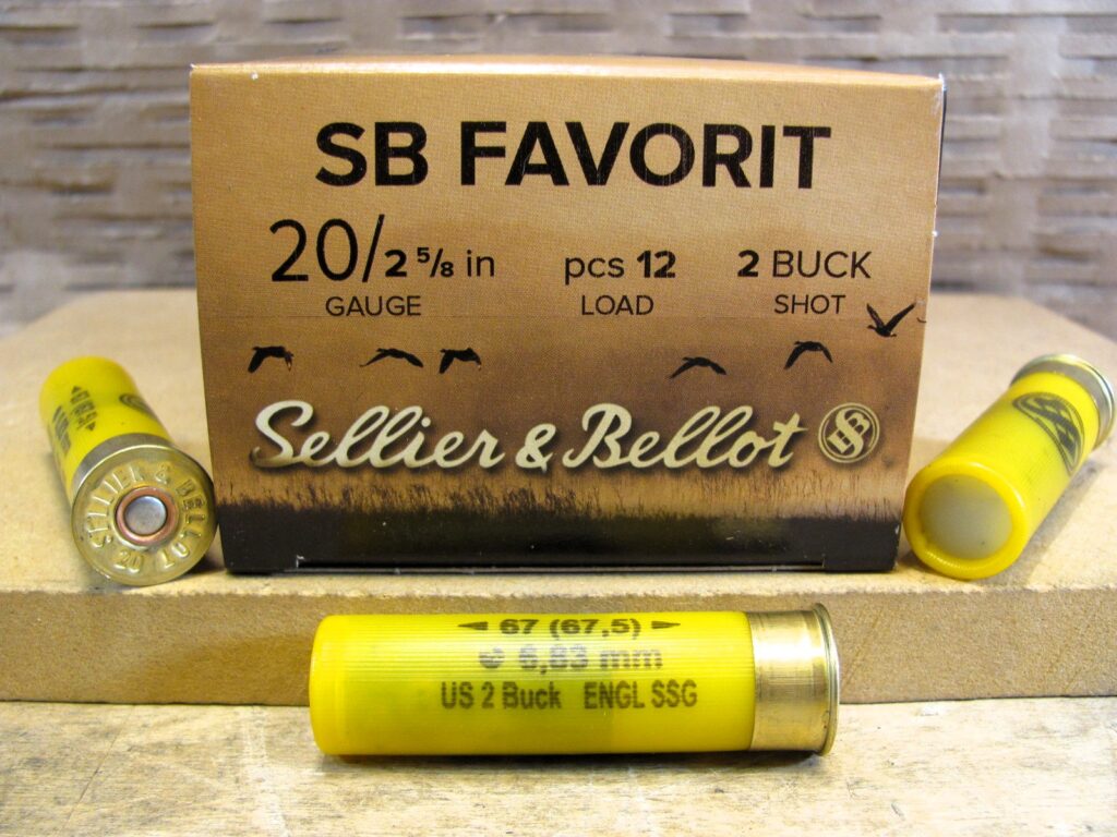 250 Round Case - 20 Gauge 12 Pellet Number 2 Buckshot Ammo by Sellier Bellot - SB Favorit - SB20BSA - Bulk Ammo For Sale | Cheap Ammunition | SG Ammo